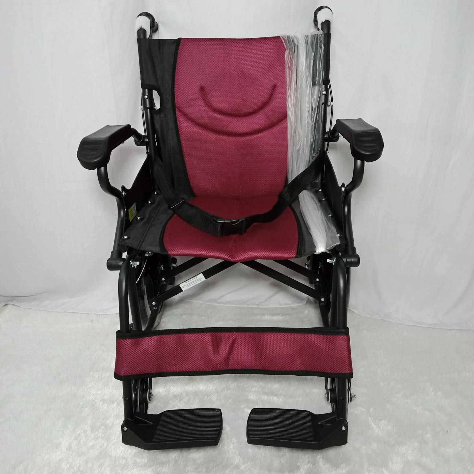 (BARU) Kursi Roda Avico 'Arjuna' Travel (PF)